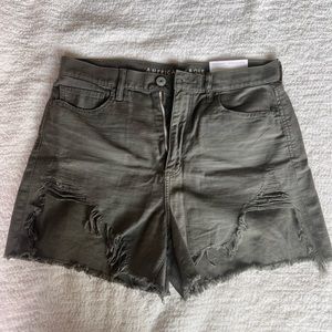 AE denim shorts NWT. High rise mom shorts